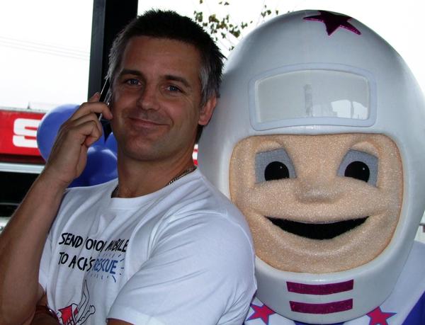 Caption 'Shane Cortese and Captain Starship supporting the Starship Mobile Phone Appeal' 